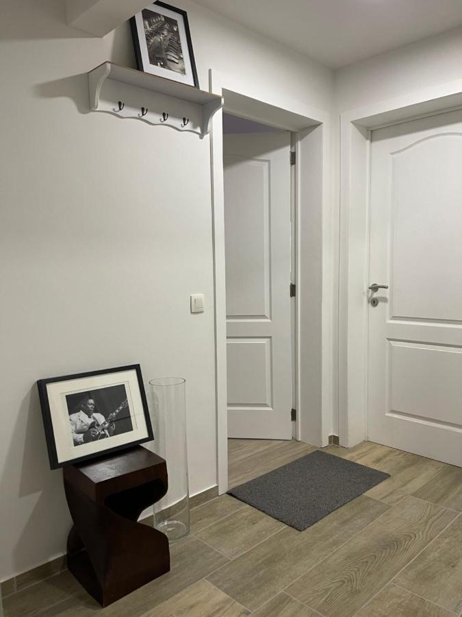 Grand Studio A 5 Minutes Du Centre Namur Luaran gambar